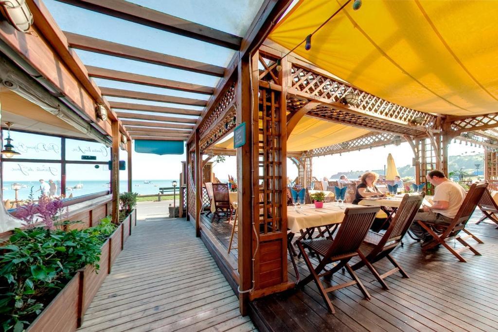 Hotel Le Grand Large Cancale Pokój zdjęcie